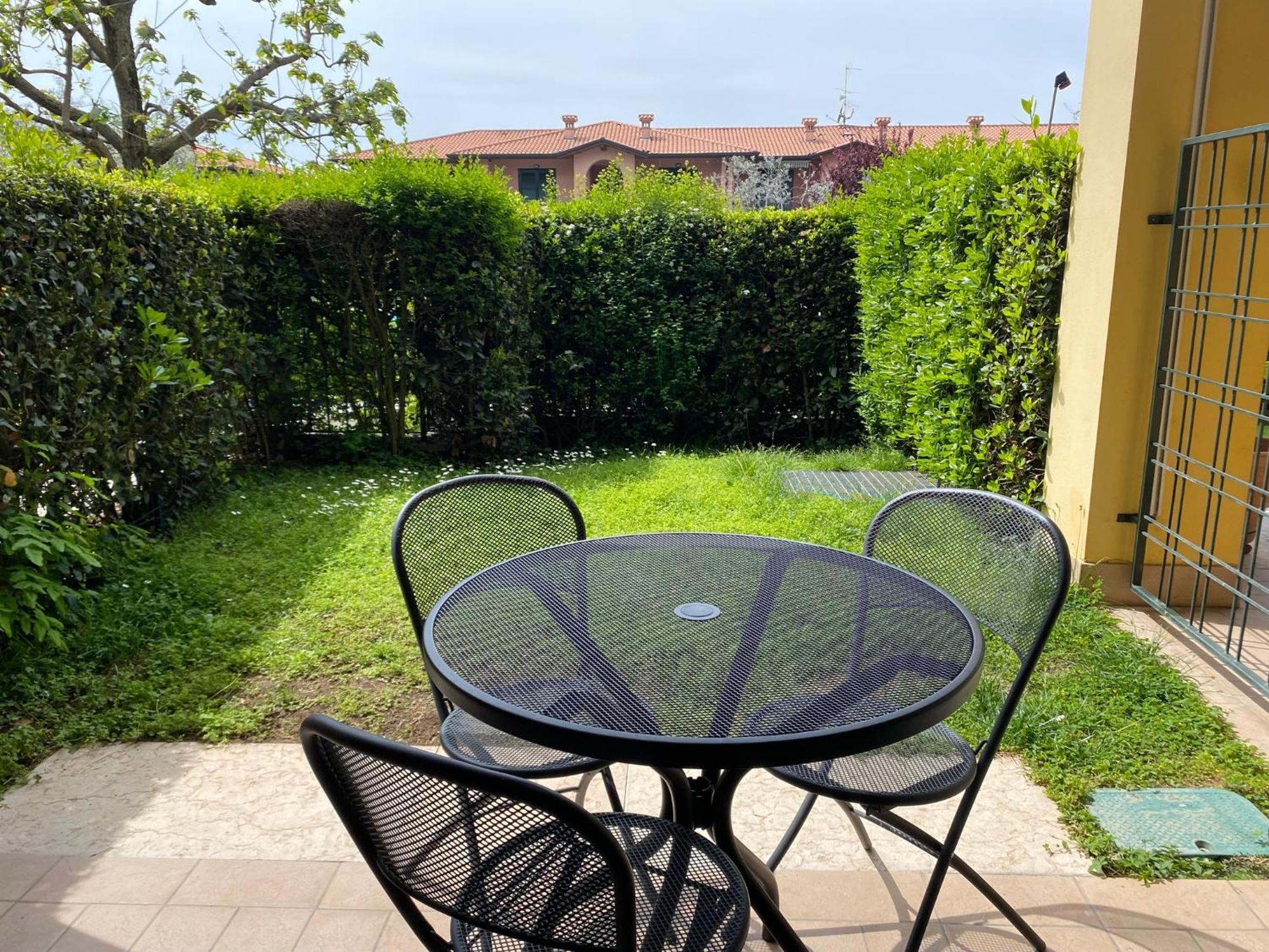 Apartment Flower Raffa Εξωτερικό φωτογραφία